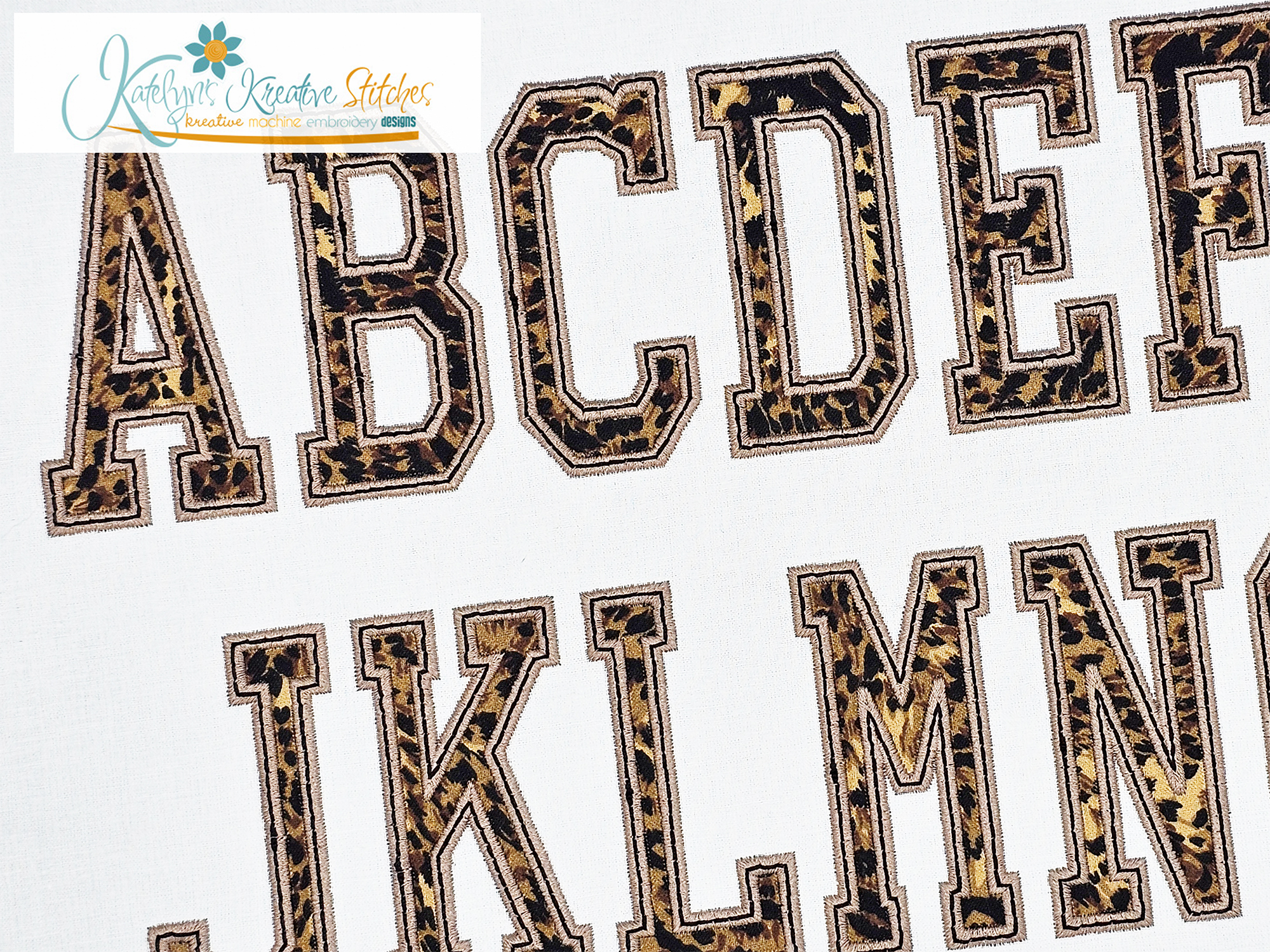 Narrow College Appl Font